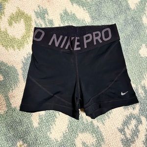 Nike Pro: Women’s 3” Shorts